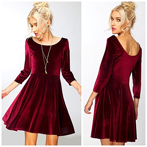 Chic Scoop Neck Velvet Aline Dress! LAST ONE 💕😊 - Picture 2 of 2